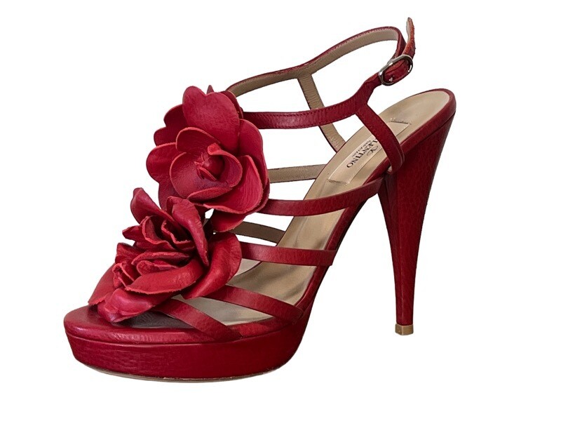 VALENTINO GARAVANI RED LEATHER FLORAL PLATFORM HEELS IT 38.5