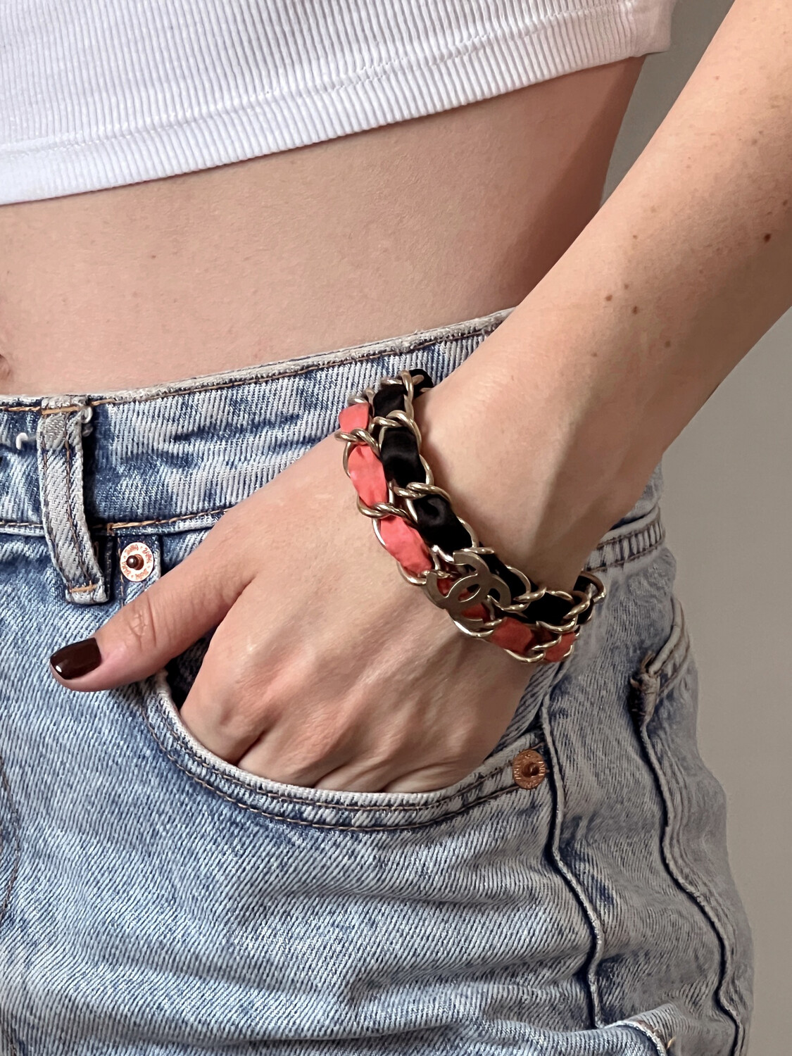 CHANEL VINTAGE CC FABRIC / CHAIN BANGLE BRACELET