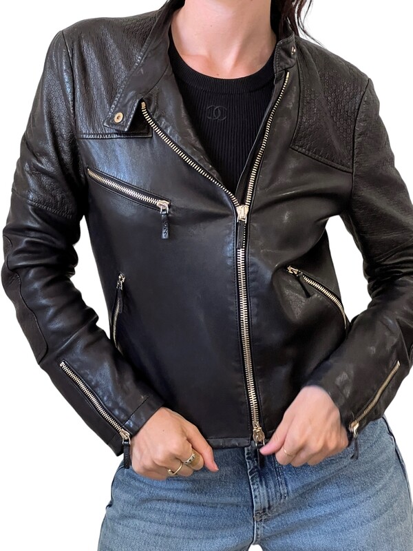 GUCCI VINTAGE GG MICRO MONOGRAM EMBOSSED BLACK LEATHER BOMBER JACKET