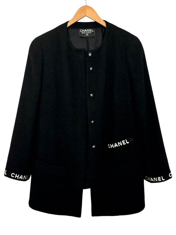 CHANEL VINTAGE RARE LOGO CC BUTTON BLACK BLAZER JACKET