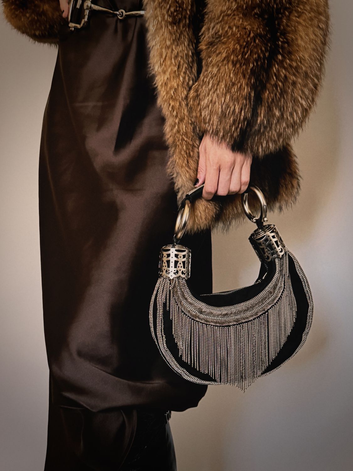 ​CHLOE VINTAGE 2001 RING HANDLE EMBELLISHED HOBO BAG PHOEBE PHILO ERA