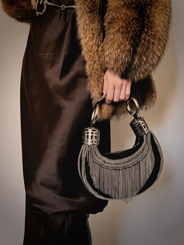 ​CHLOE VINTAGE 2001 RING HANDLE EMBELLISHED HOBO BAG PHOEBE PHILO ERA