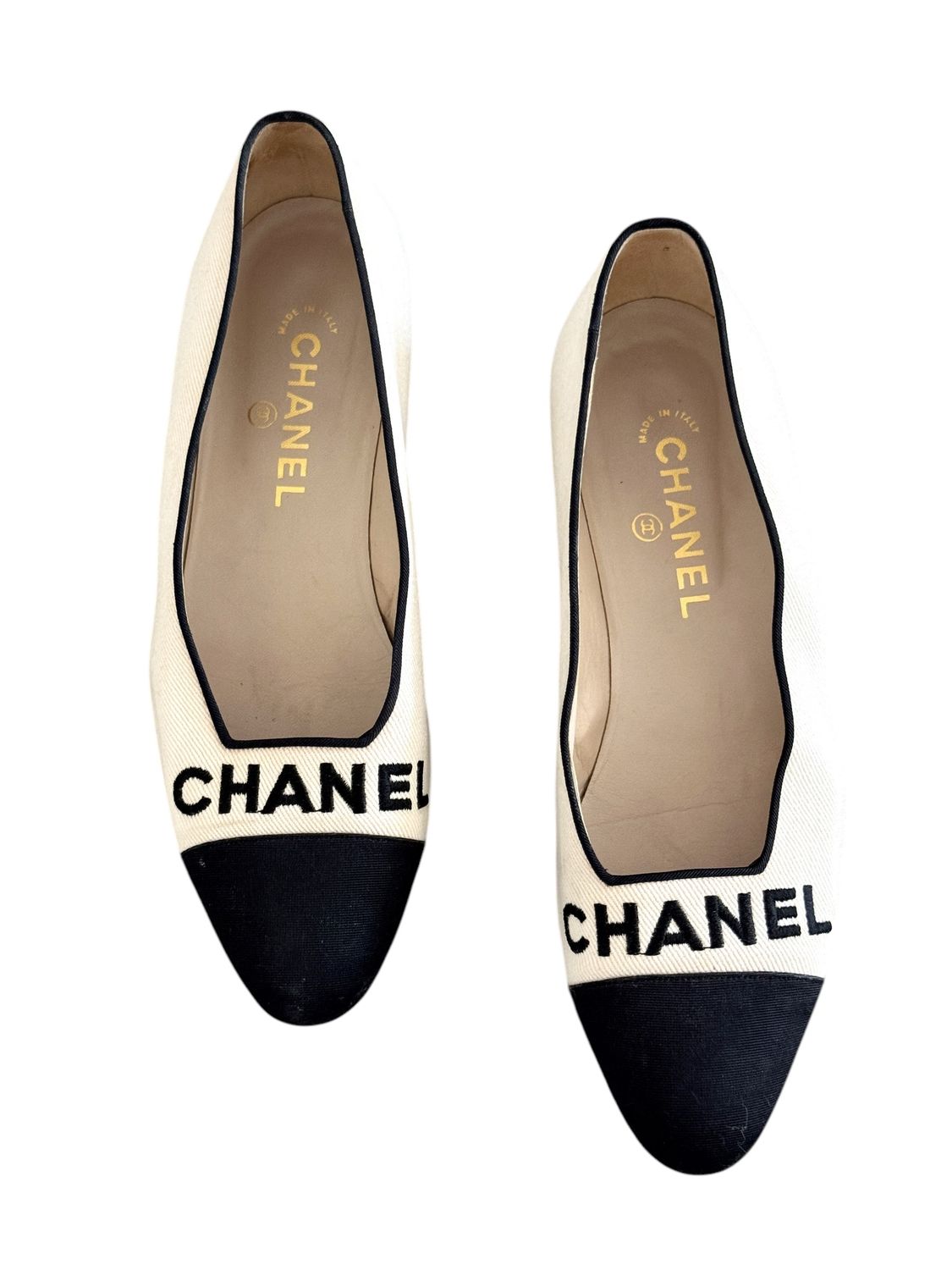 CHANEL VINTAGE EMBROIDERED LOGO BALLET FLATS / IT 38.5