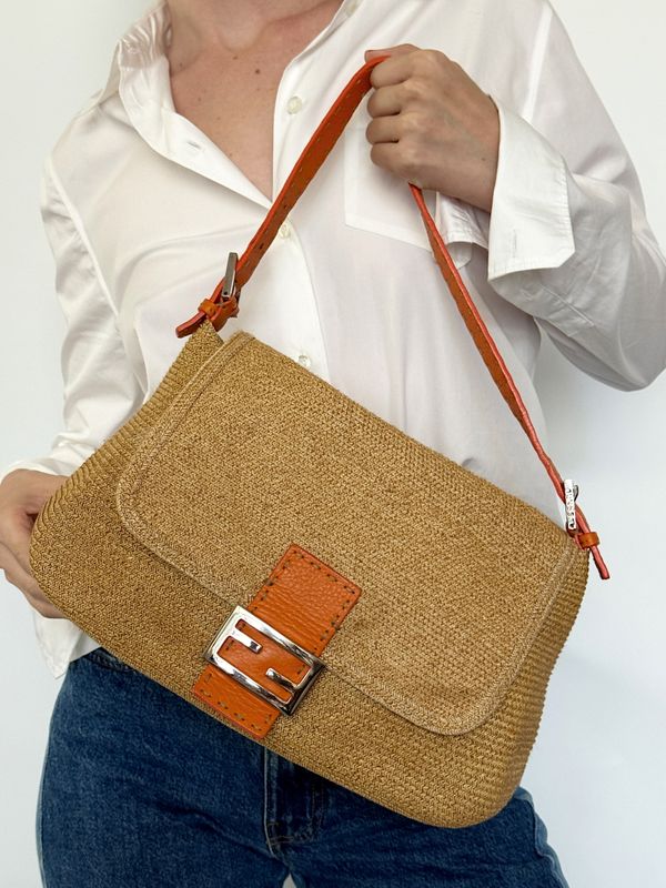 FENDI VINTAGE RAFFIA CROCHET AND ORANGE LEATHER MAMMA BAGUETTE BAG