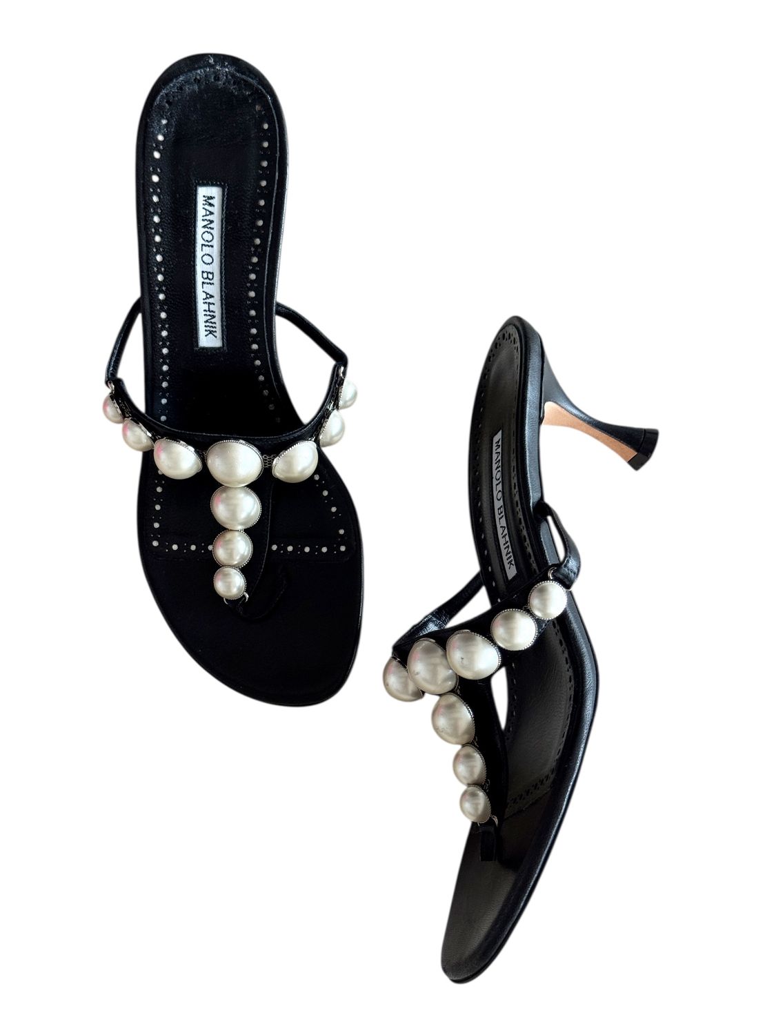 MANOLO BLAHNIK FAUX PEARL LEATHER SANDALS HEELS / IT 38