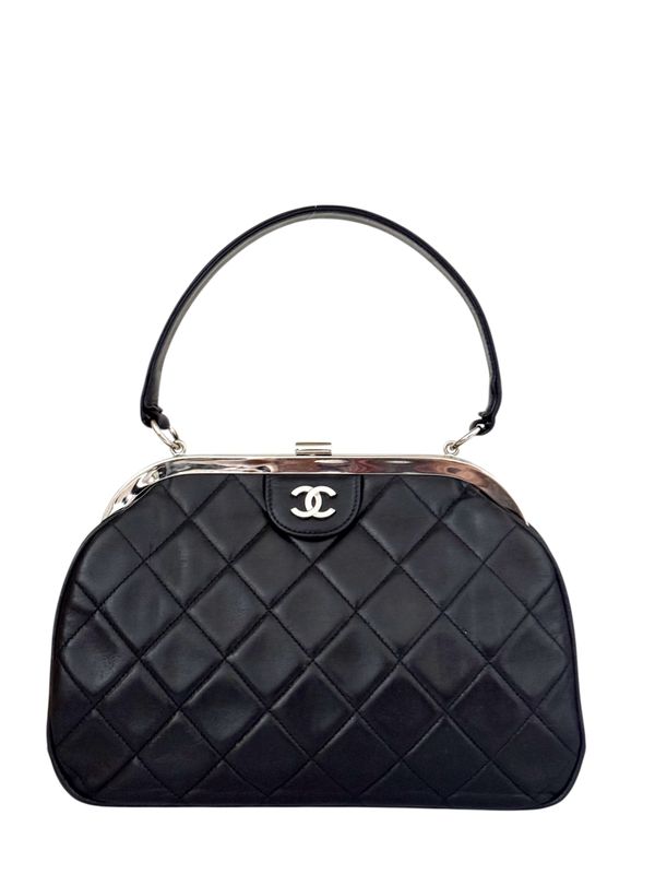 CHANEL VINTAGE BLACK QUILTED LEATHER FRAME BAG