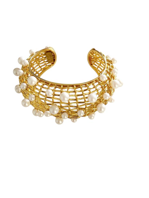 VINTAGE YVES SAINT LAURENT SIGNED FAUX PEARL WIRE CUFF BRACELET