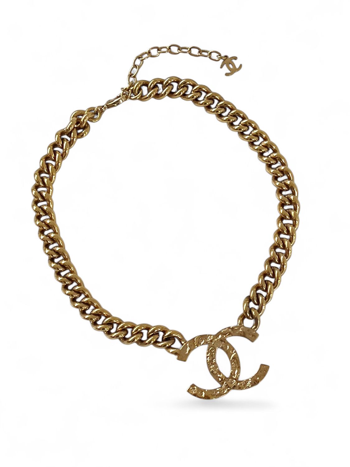 CHANEL CC THICK GOLD CHAIN LOGO NECKLACE CHOKER