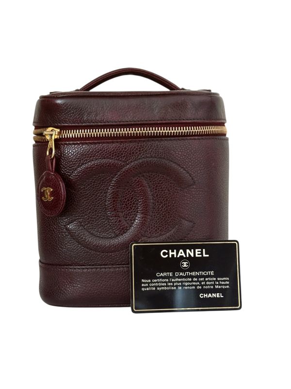CHANEL VINTAGE CC CAVIAR LEATHER TOP HANDLE BAG