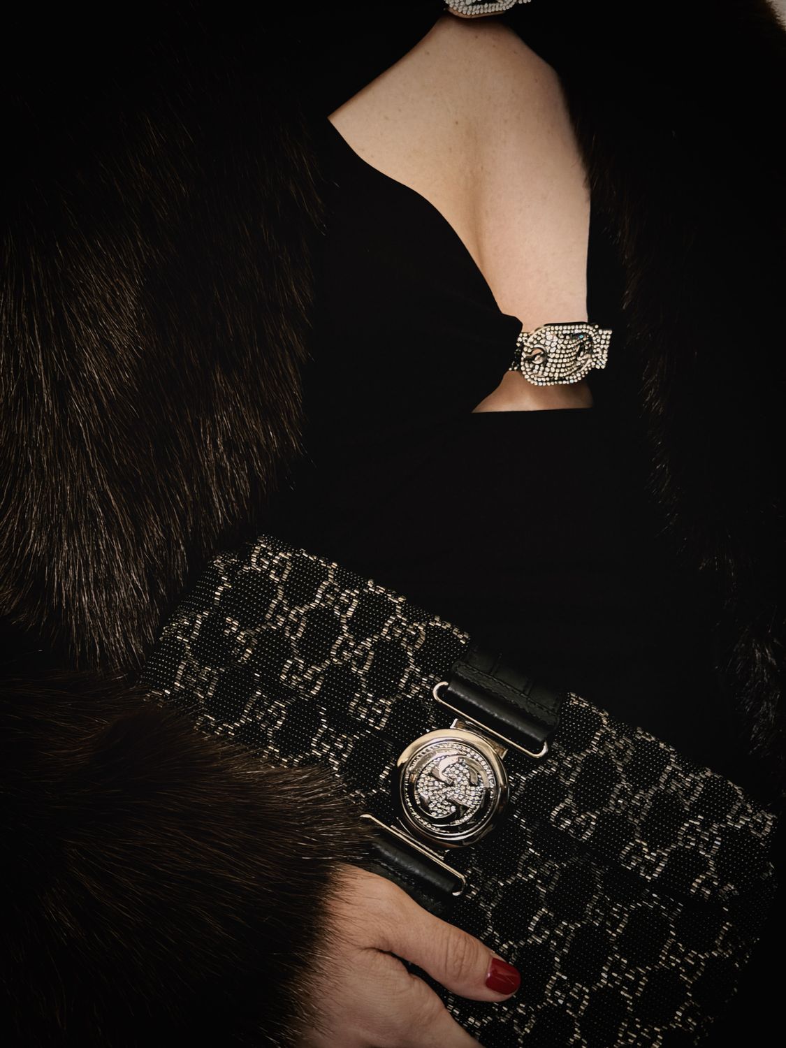 GUCCI RARE VINTAGE GG MONOGRAM BLACK SILVER BEADED LEATHER CLUTCH BAG