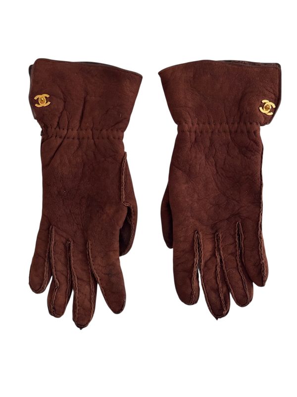 CHANEL CC TURNLOCK BROWN SHEARLING LEATHER GLOVES