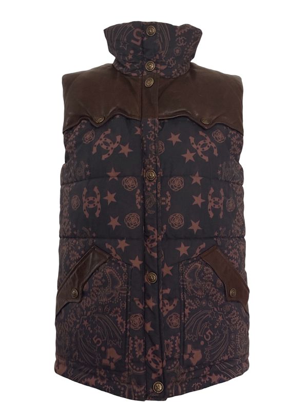 CHANEL CC LOGO PARIS DALLAS BANDANA PRINT PUFFER VEST WITH LEATHER DETAILING