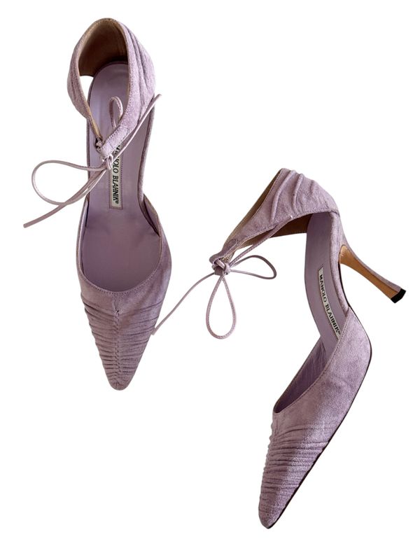 MANOLO BLAHNIK LAVENDAR SUEDE HEELS / IT 37
