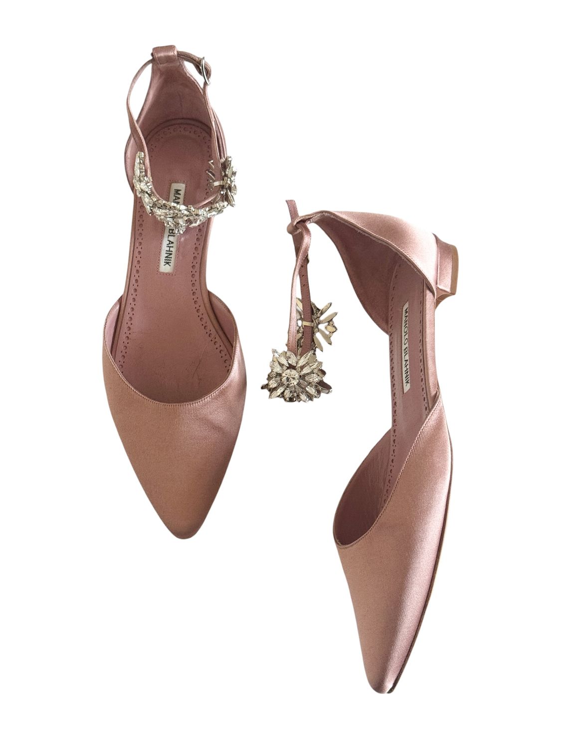 MANOLO BLAHNIK SATIN JEWELED FLATS/ IT 38.5