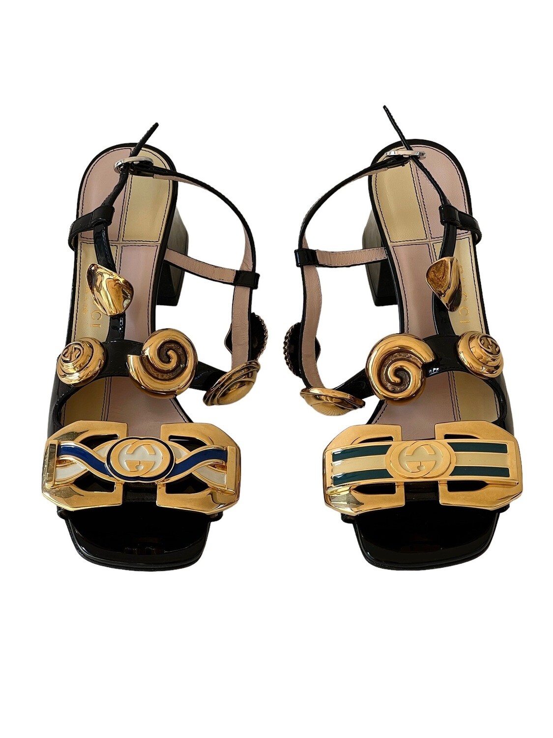 ​GUCCI ENAMEL EMBELLISHED OVERSIZED CHARM PATENT LEATHER SANDALS HEELS