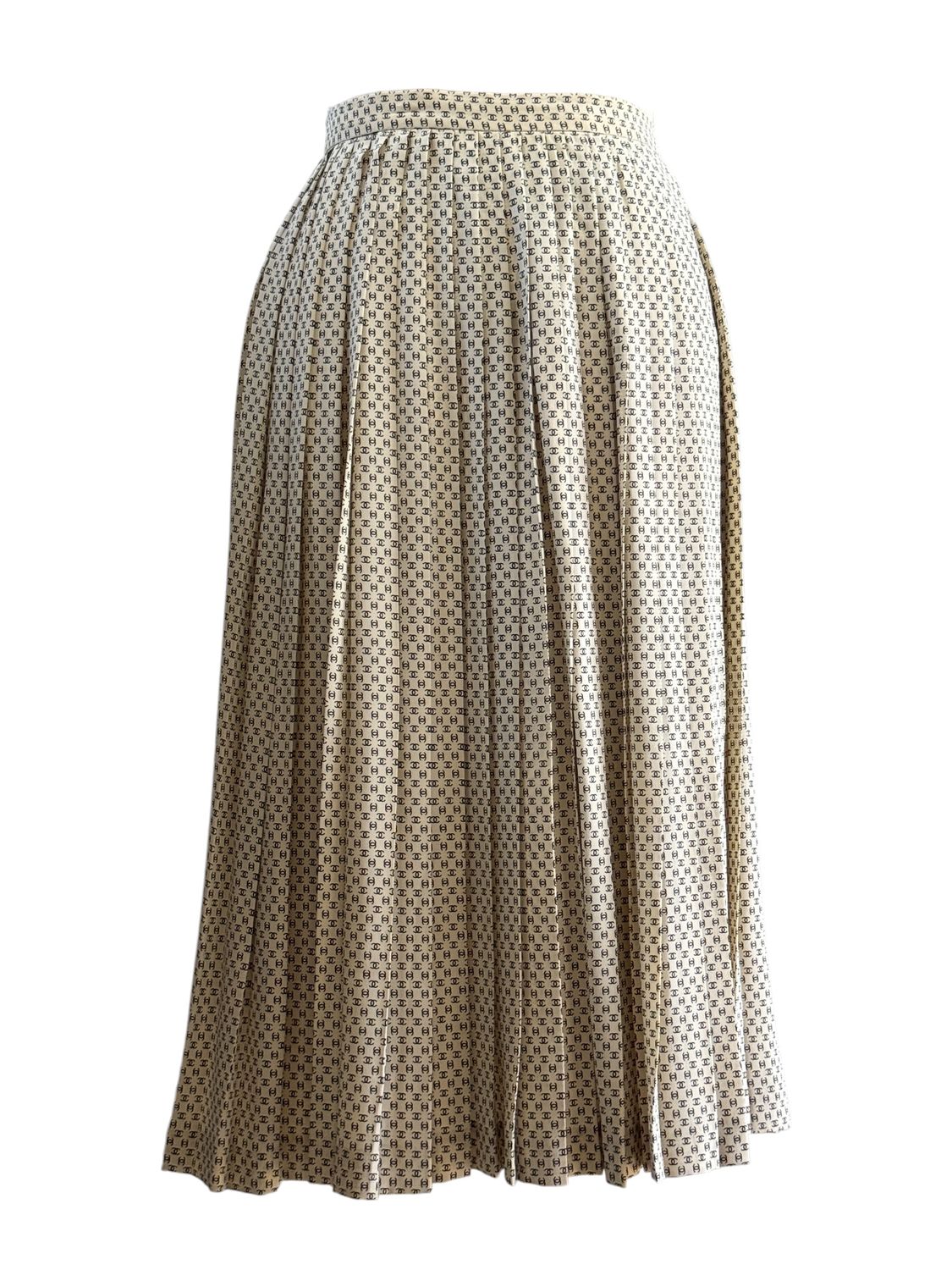 CHANEL CREATIONS PARIS CC LOGO PLEATED SILK SKIRT VINTAGE