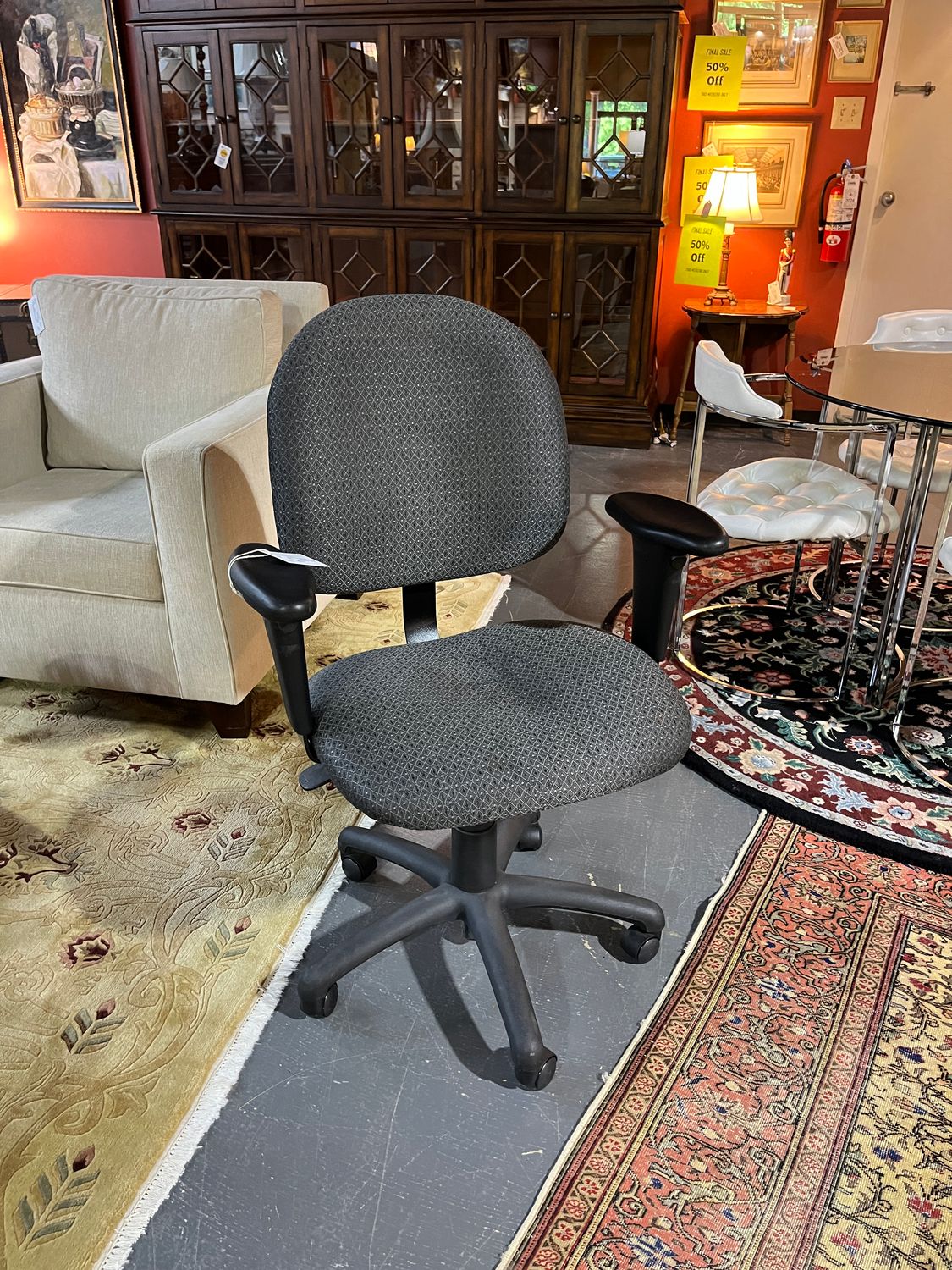 Vogel Peterson Adjustable Desk Chair