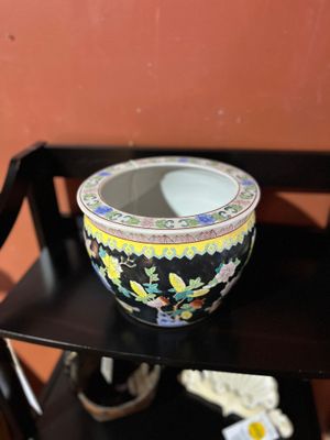 Ceramic Asian Cache Pot