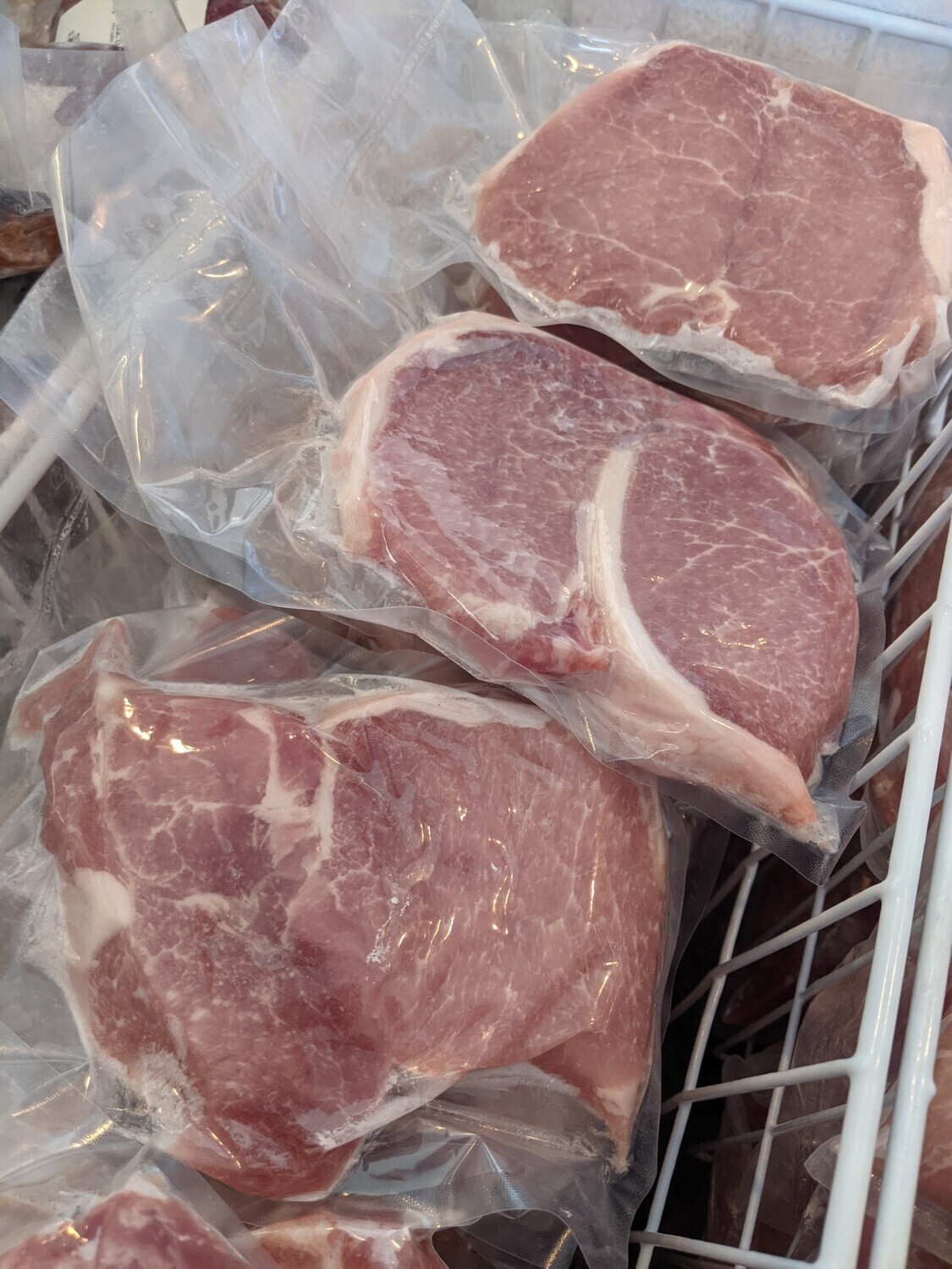 Pork Chops (2/pck, $12.99/kg)