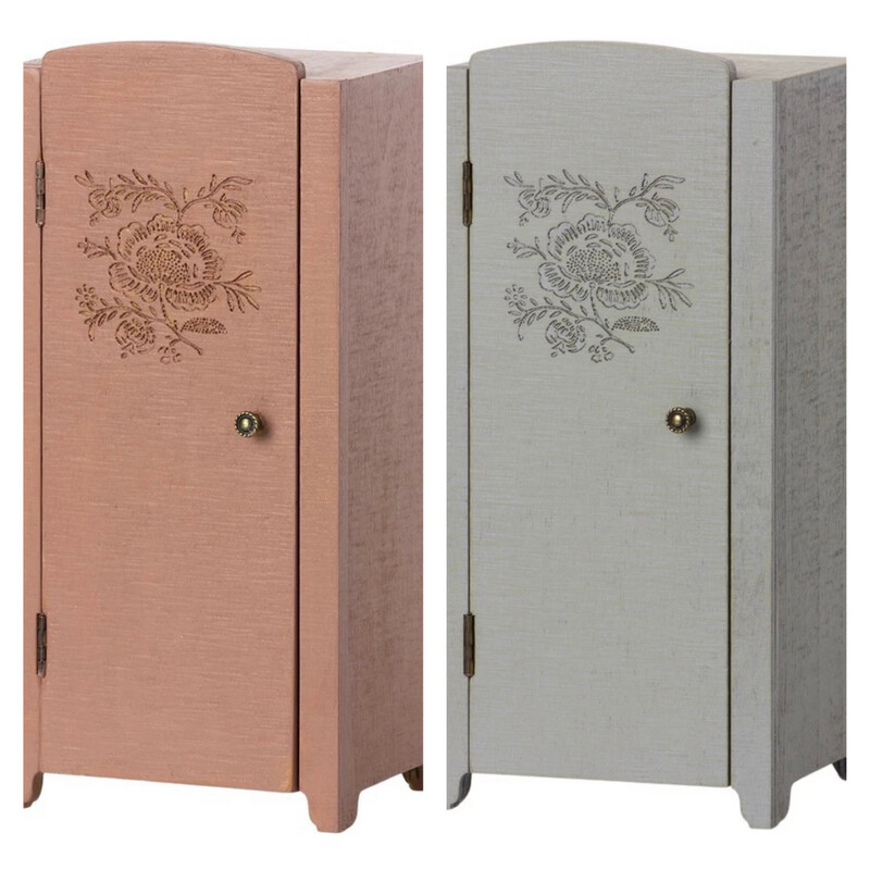 Maileg Miniature Closet