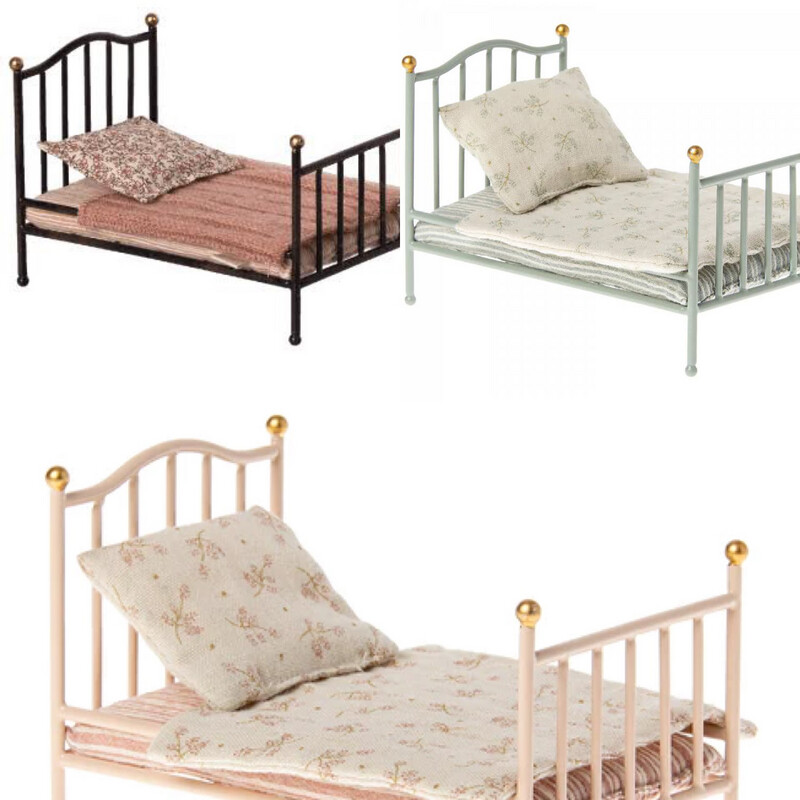 Maileg Vintage Bed, Mouse