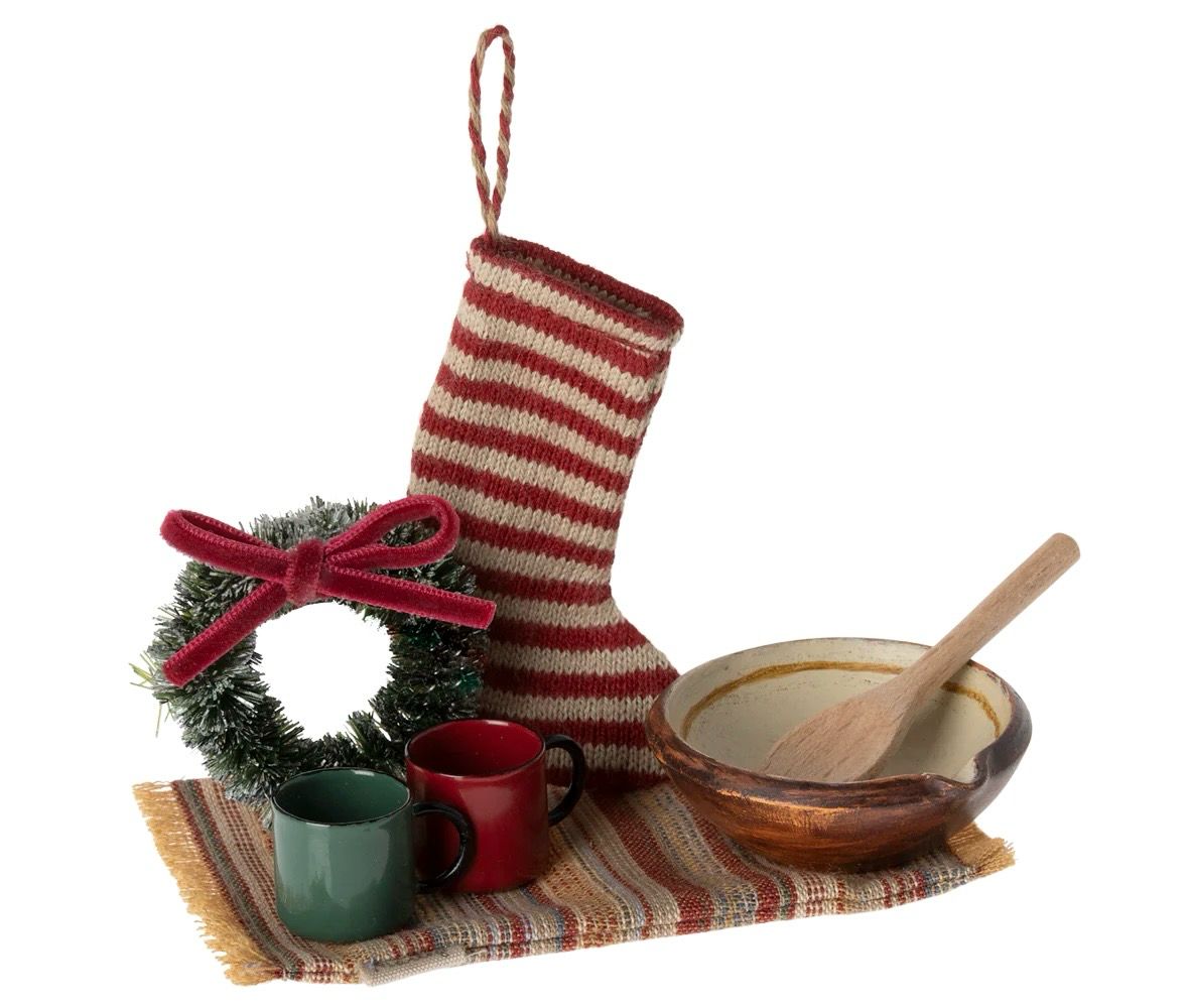 Maileg Cosy Christmas Set, Mouse