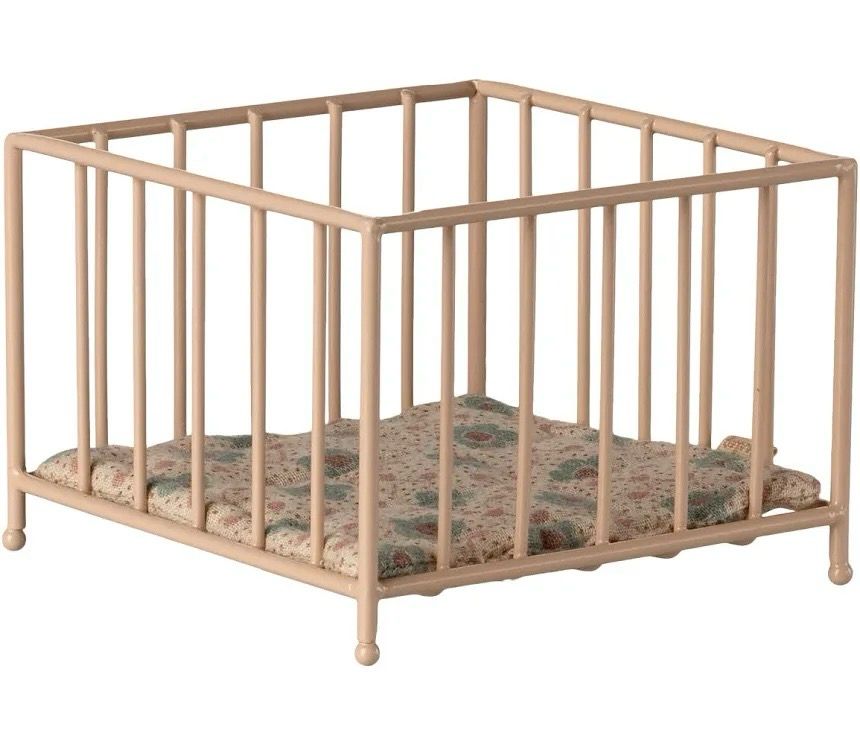 Maileg Playpen, My