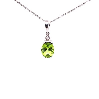 Ladies White Gold Peridot Pendant Ladies White Gold Peridot Pendant