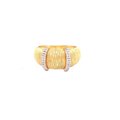 Ladies yellow gold diamond band Ladies yellow gold diamond band