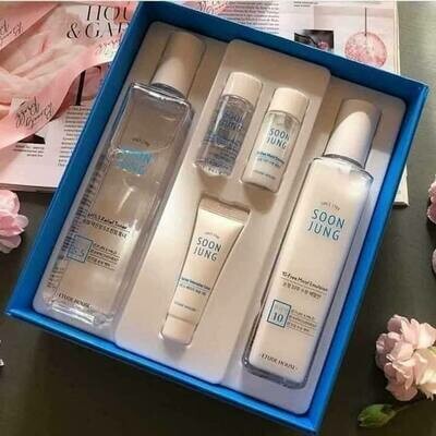 ​💙 Etude House ရဲ့ Soon Jung Skin Care Set