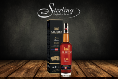 A.H. Riise XO Reserve The Thin Blue Line 42% 700ml in Geschenkverpackung
