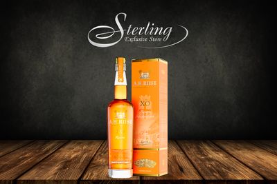 A.H. Riise X.O Superior Cask Rum 40% 700ml in in Geschenkverpackung A.H. Riise X.O Superior Cask Rum 40% 700ml in in Geschenkverpackung