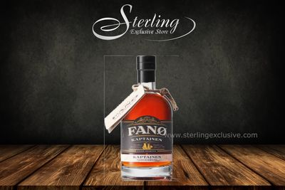 Fanø Fanö Skibsrom Kaptajnen 41,5% 700ml in Holzkiste Fanø Fanö Skibsrom Kaptajnen 41,5% 700ml in Holzkiste