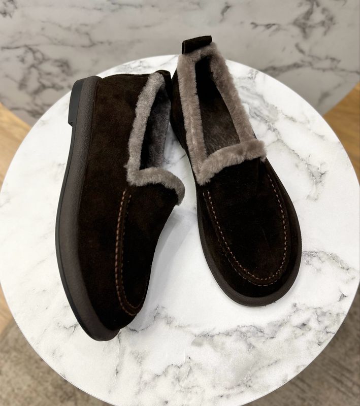 Loaferiai su kailiu KAMILE