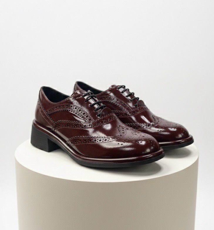 Subarstomi bateliai SHIRAZ Subarstomi bateliai SHIRAZ