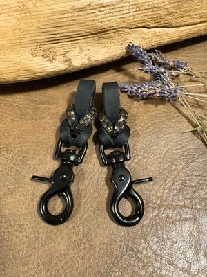 Steigbügelhalter mit Fischleder