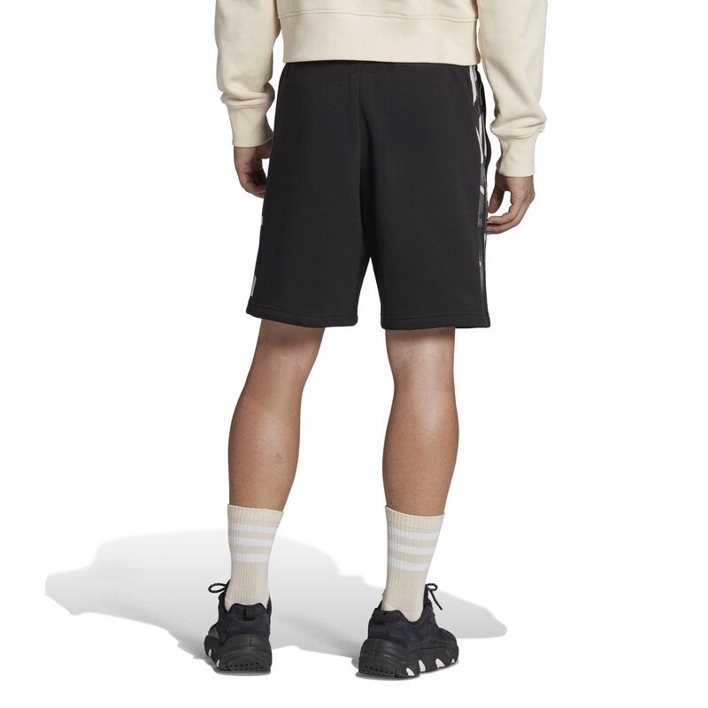 Graphics Camo Stripe Short