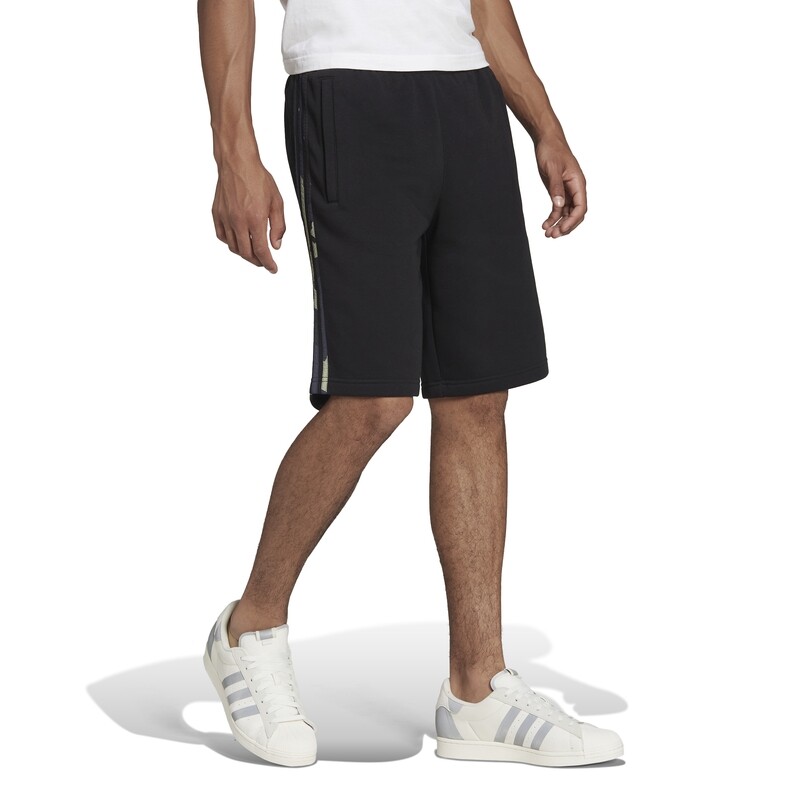 Graphics Camo Shorts