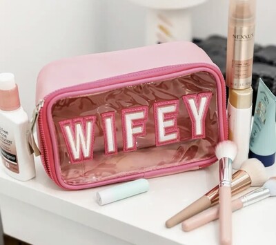 Jadelynn Brooke Oversized Cosmetic Bag