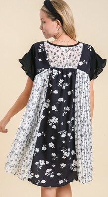 Umgee Mixed Media Pleat Short Sleeve Detail Dress 