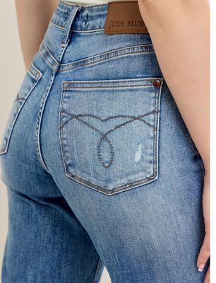 Judy Blue High Waist destroy &amp; raw cut hem crop