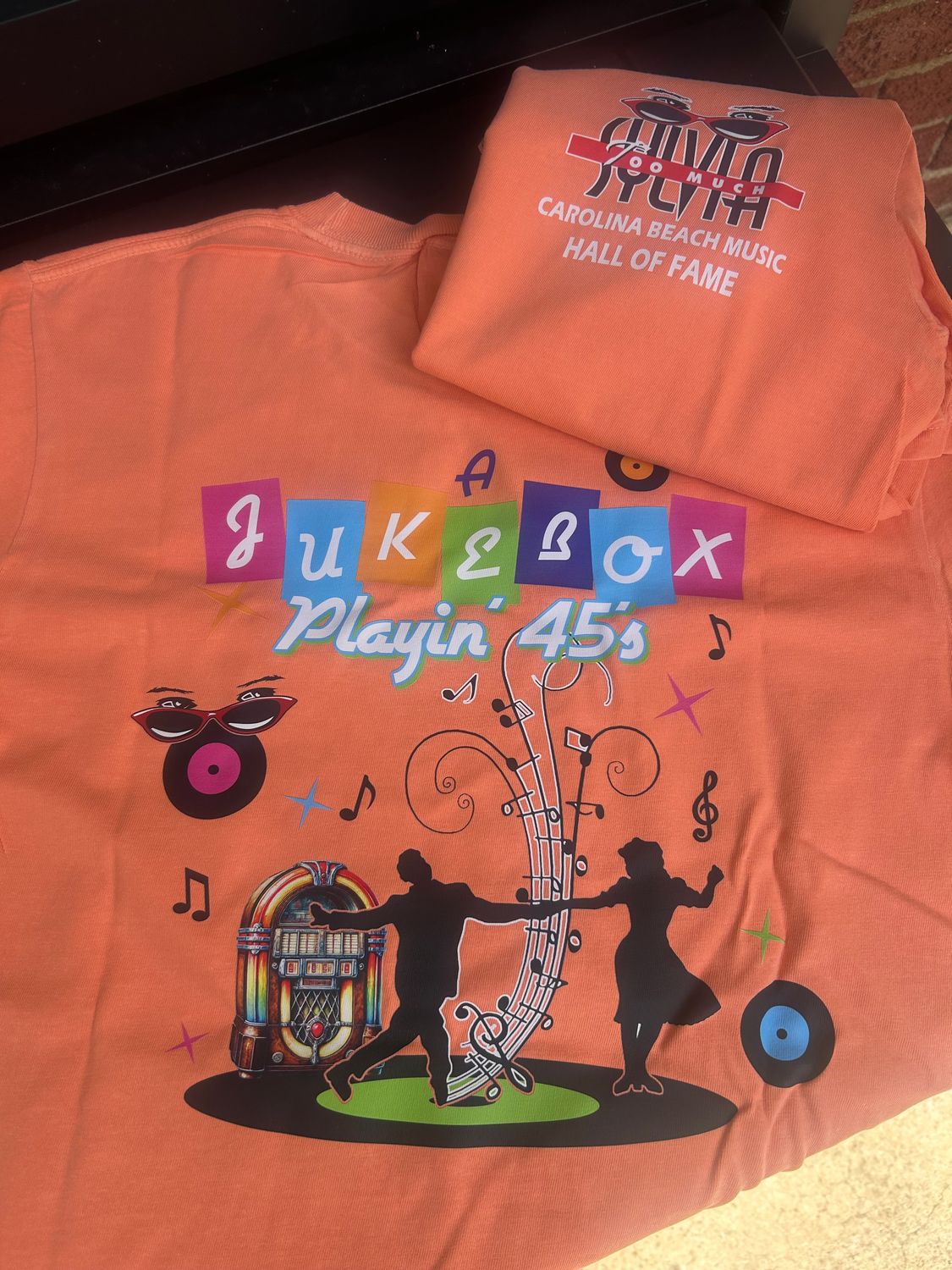 Too Much Sylvia “Jukebox Playin 45s” Comfort Color