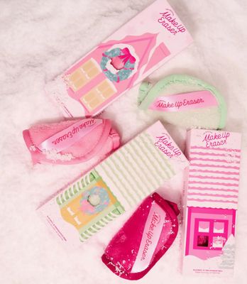 Winter Village 3pc Makeup Eraser gift set
