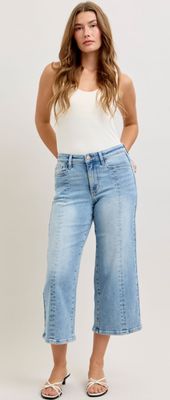 Judy Blue MR Wide Crop Vintage Pkts&amp;CF Seam Jeans