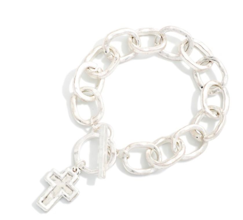 Toggle clasp &amp; cross charm hammered bracelt