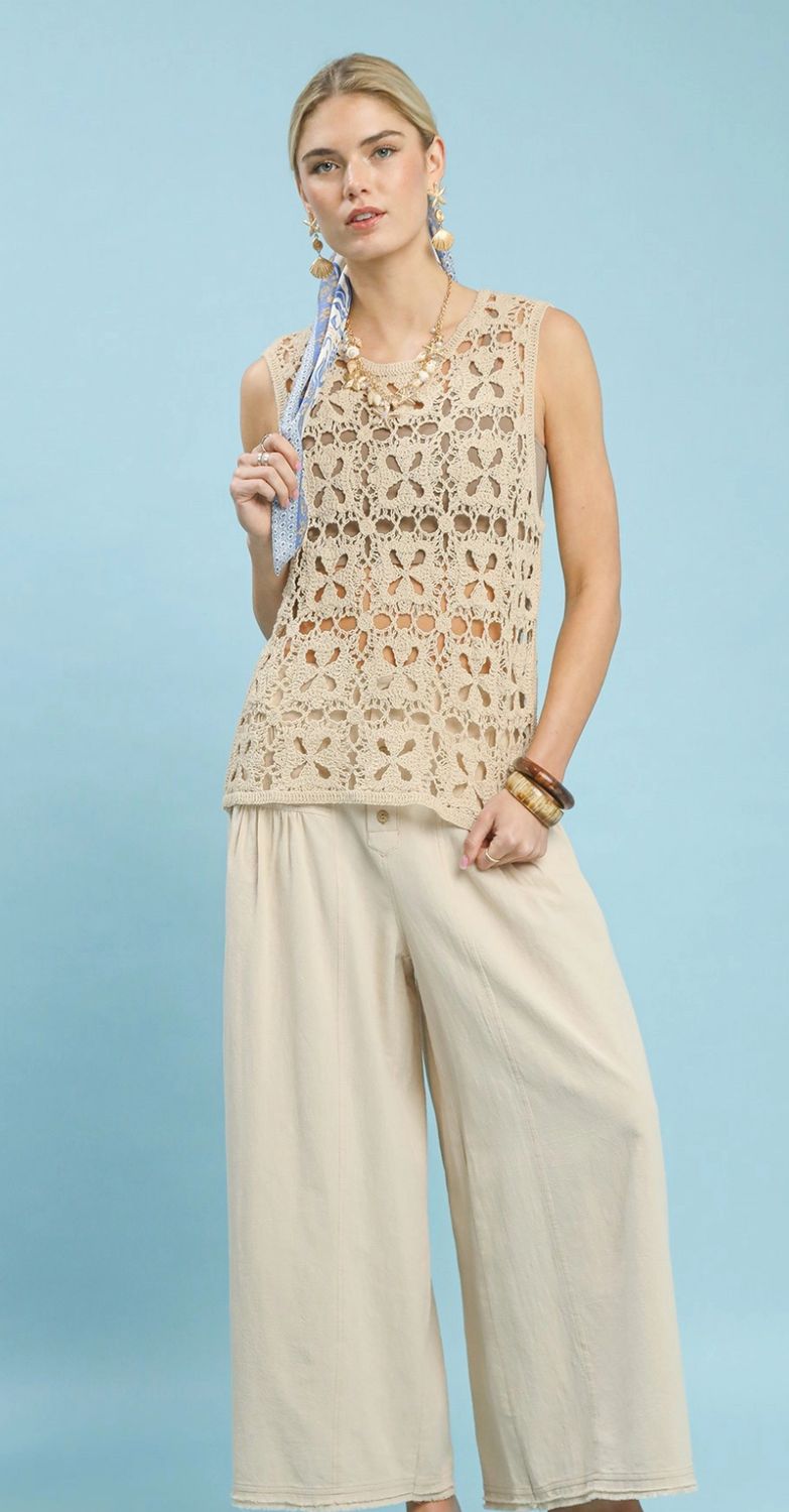 Umgee Crochet Flower Motif Sleeveless Tank top
