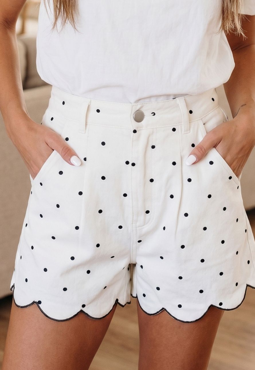 Embroidered Scalloped Hem shorts