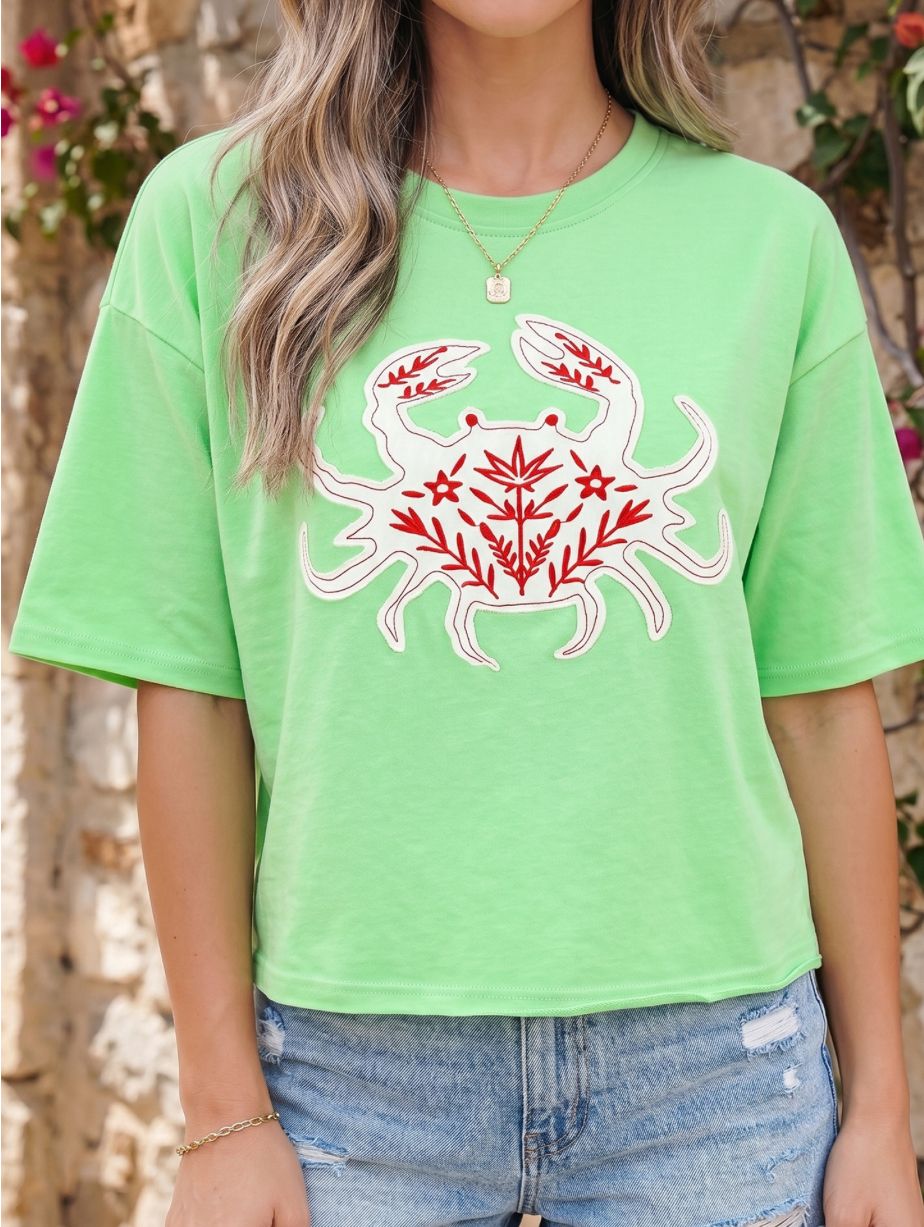 Crab Embroidered Patch Loose Round Neck Tee