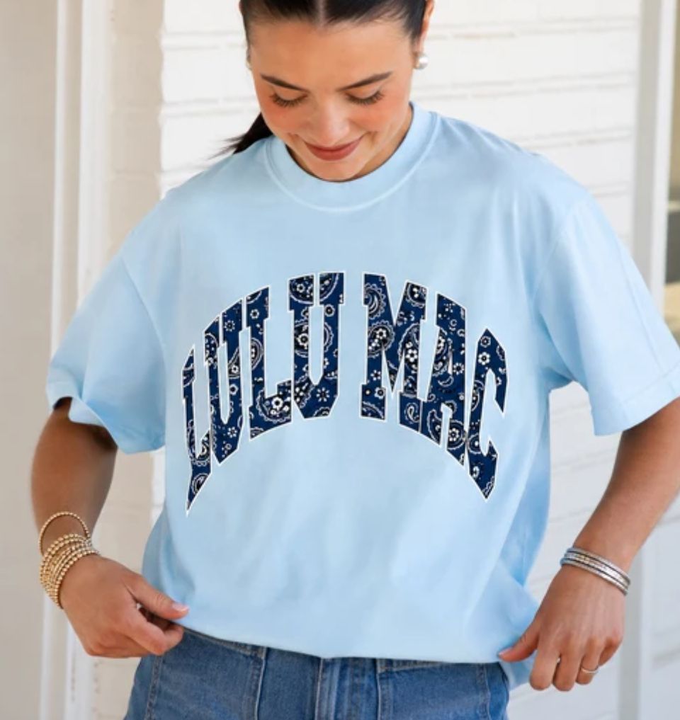 LULU MAC Bandana print comfort color tee