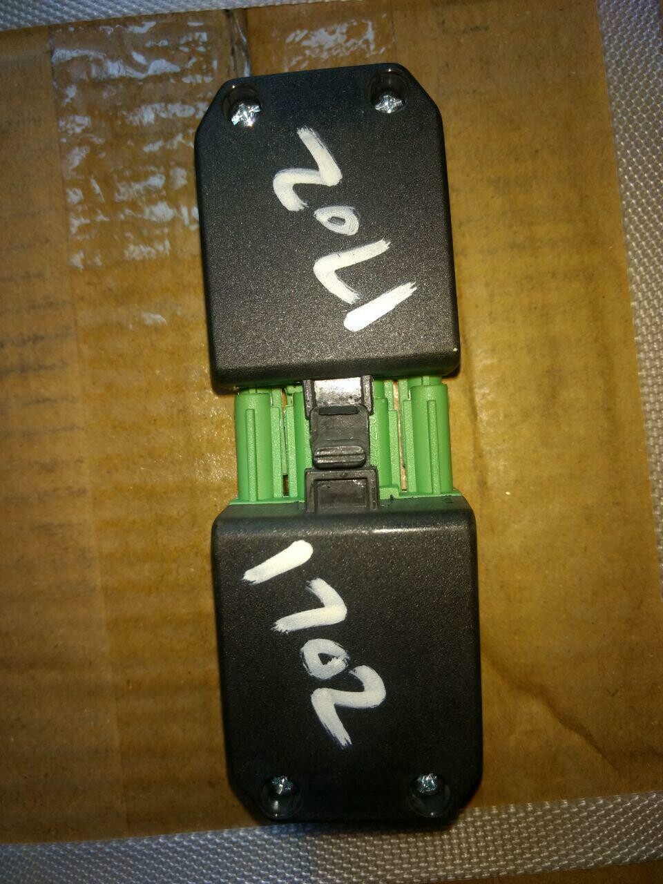 Burner Male/Female 4 Pin Plug (E29420477) Burner Male/Female 4 Pin Plug (E29420477)